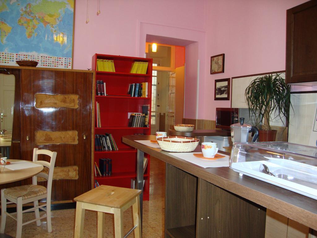 La Maison Des Livres Реджо ди Калабрия Екстериор снимка